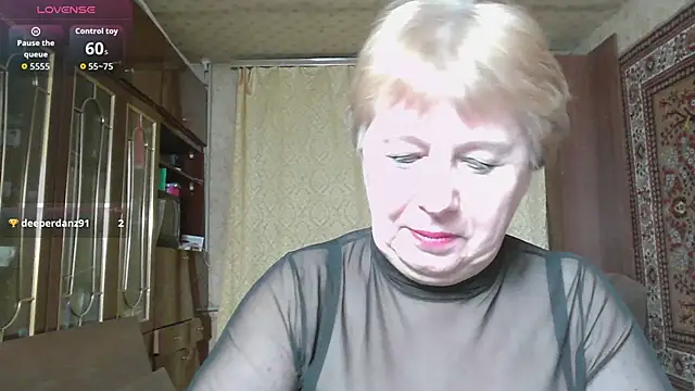 Casey peach online show from 5, 4, 2026