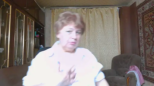 Snapshot of Casey_peach chatting on 17, 5, 2026 Casey peach online show from 17, 5, 2026