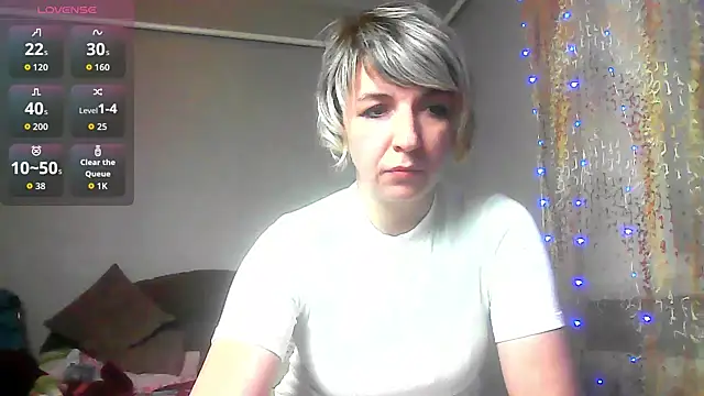 Lana Foxyy online show from 25, 3, 2026