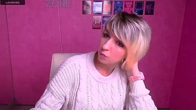 Lana Foxyy online show from 22, 3, 2026