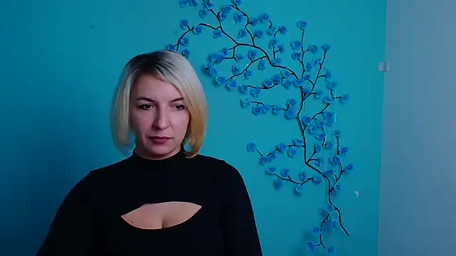 Lana Foxyy online show from 22, 12, 2025