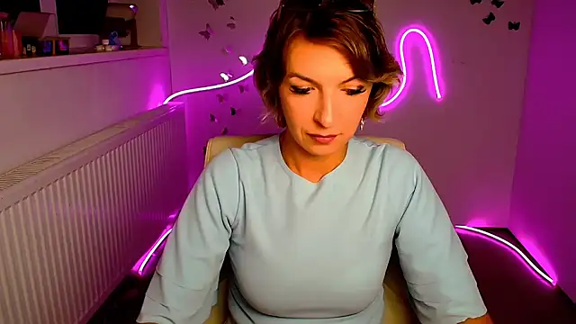 Lana Foxyy online show from 24, 7, 2026
