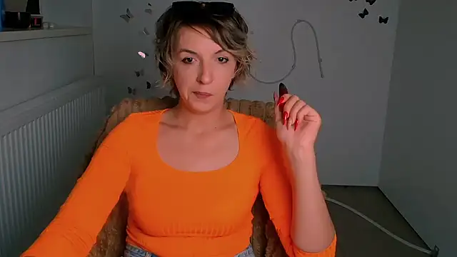 Lana Foxyy online show from 17, 6, 2026