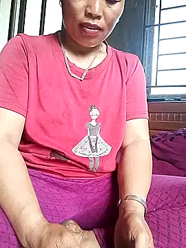Snapshot of Maikha08 chatting on 5, 6, 2026 Maikha08 online show from 5, 6, 2026