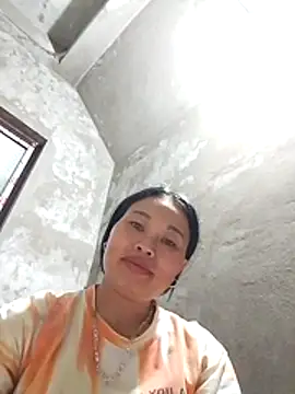 Snapshot of Maikha08 chatting on 7, 5, 2026 Maikha08 online show from 7, 5, 2026