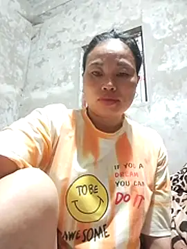 Snapshot of Maikha08 chatting on 24, 5, 2026 Maikha08 online show from 24, 5, 2026