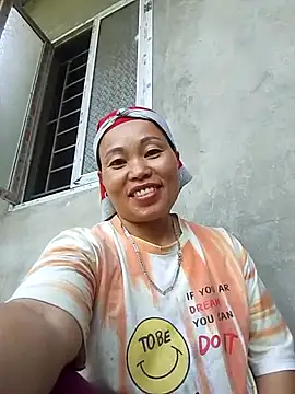 Maikha08 online show from 2, 8, 2026