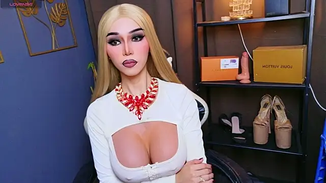 CelinaWintour online show from 28, 3, 2026