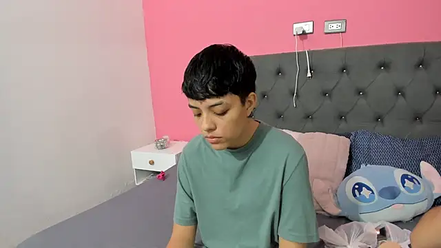 ariloe quintero online show from 2, 3, 2026