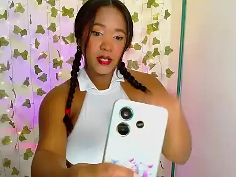 Snapshot of sweet-liliith chatting on 20, 5, 2026 sweet-liliith online show from 20, 5, 2026