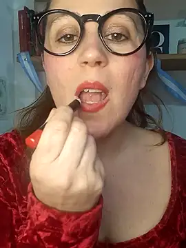 Snapshot of SofiEsteves chatting on 24, 6, 2026 SofiEsteves online show from 24, 6, 2026