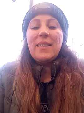 Snapshot of SofiEsteves chatting on 3, 5, 2026 SofiEsteves online show from 3, 5, 2026