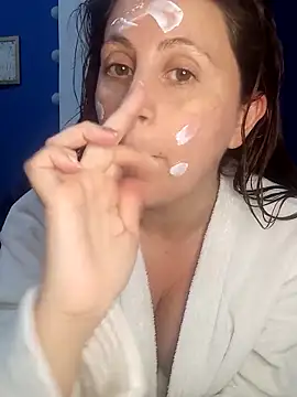 Snapshot of SofiEsteves chatting on 24, 5, 2026 SofiEsteves online show from 24, 5, 2026