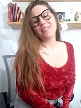 Snapshot of SofiEsteves chatting on 28, 4, 2026 SofiEsteves online show from 28, 4, 2026