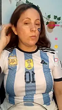 Snapshot of SofiEsteves chatting on 19, 7, 2026 SofiEsteves online show from 19, 7, 2026