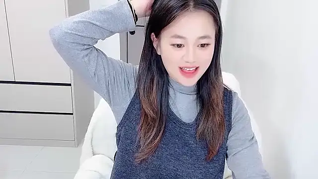 Amireux-8 online show from 22, 2, 2026