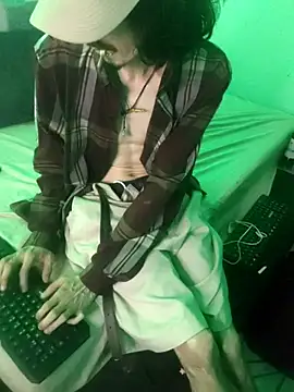 sk8-boy online show from 8, 3, 2026