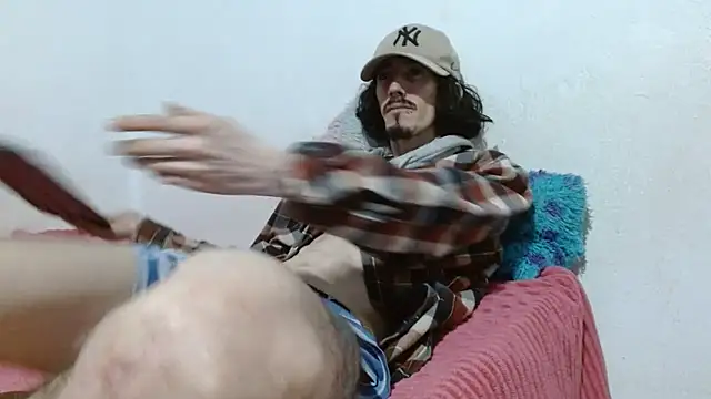 sk8-boy online show from 14, 7, 2026