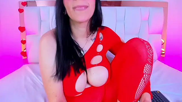 Snapshot of CamilleJuicy_ chatting on 28, 5, 2026 CamilleJuicy online show from 28, 5, 2026