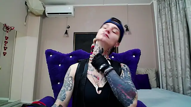 Snapshot of KennyXSX chatting on 1, 6, 2026 KennyXSX online show from 1, 6, 2026