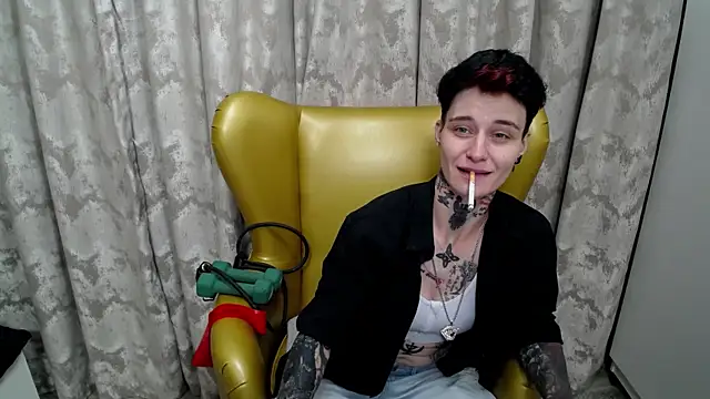 Snapshot of KennyXSX chatting on 13, 7, 2026 KennyXSX online show from 13, 7, 2026