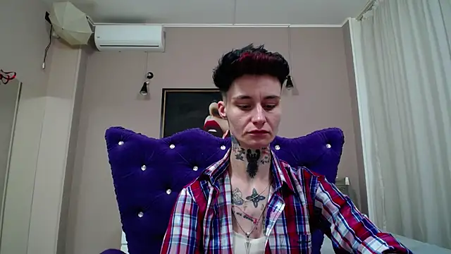 Snapshot of KennyXSX chatting on 5, 6, 2026 KennyXSX online show from 5, 6, 2026