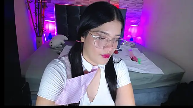 Valeri hot22 online show from 18, 4, 2026