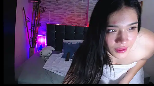 Valeri hot22 online show from 21, 4, 2026