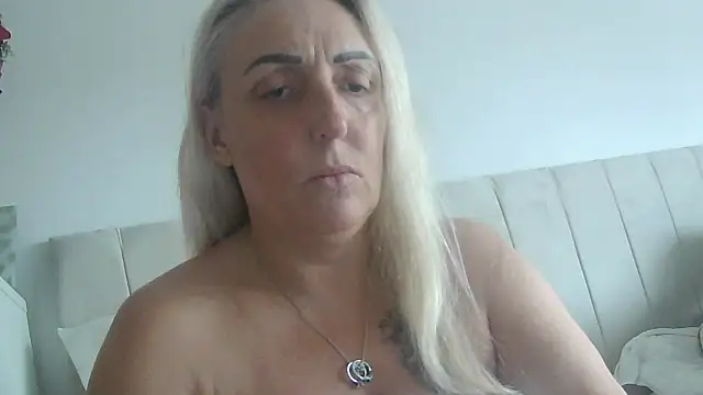theblondecocklover online show from 26, 2, 2026