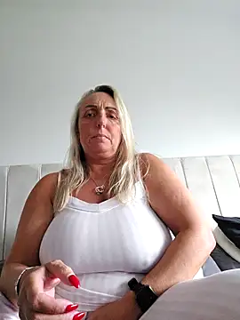 theblondecocklover online show from 18, 5, 2026