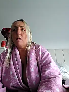 theblondecocklover online show from 14, 5, 2026