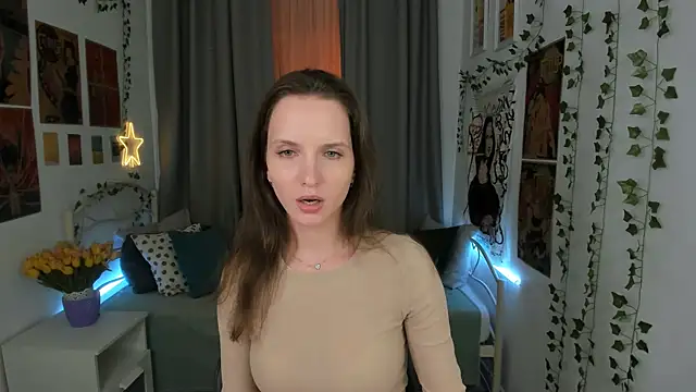 Snapshot of Ariadna_Shy chatting on 2, 2, 2025 Ariadna Shy online show from 2, 2, 2025