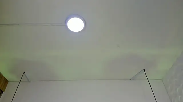 Snapshot of CharloteBrown_ chatting on 13, 1, 2026 CharloteBrown online show from 13, 1, 2026