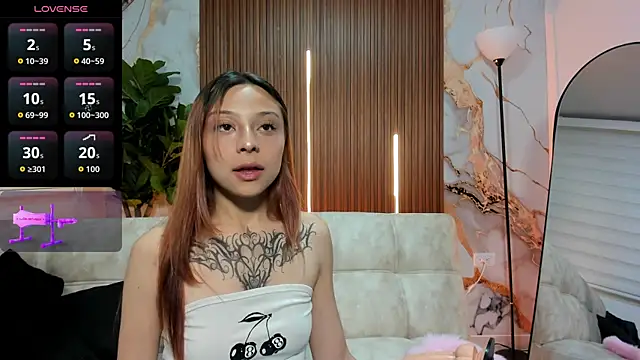 Nickie reed  online show from 21, 12, 2025