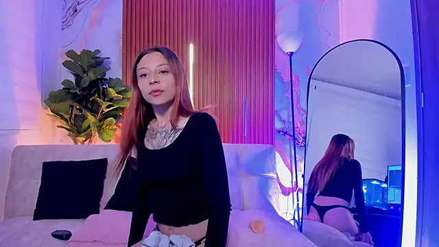 Nickie reed  online show from 5, 1, 2026