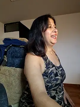 christy ant online show from 23, 4, 2026