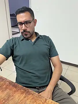 AdrianGarcia89 online show from 21, 5, 2026