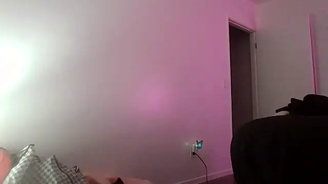 AverageAnt  online show from 23, 2, 2026