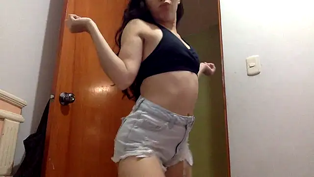 Snapshot of LatinDoll8 chatting on 14, 6, 2026 LatinDoll8 online show from 14, 6, 2026