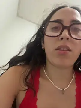 Snapshot of LatinDoll8 chatting on 20, 4, 2026 LatinDoll8 online show from 20, 4, 2026