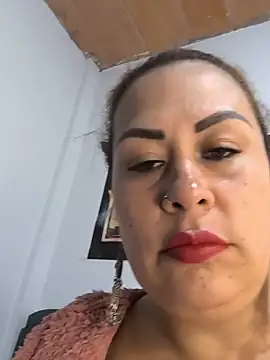 Snapshot of Natymendoza998 chatting on 1, 7, 2026 Natymendoza998 online show from 1, 7, 2026