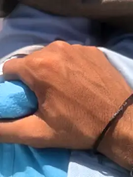 Honey-4u online show from 18, 12, 2025