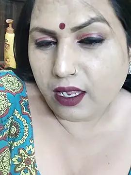 Snapshot of Hotmylips chatting on 17, 3, 2026 Hotmylips online show from 17, 3, 2026