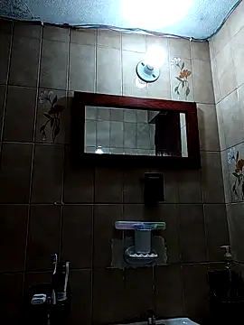 L hotcream online show from 29, 3, 2026