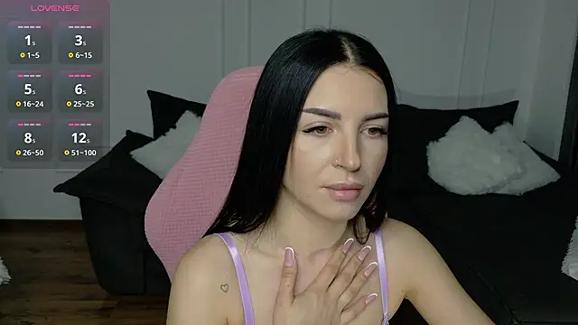 Lady charm   online show from 9, 4, 2026