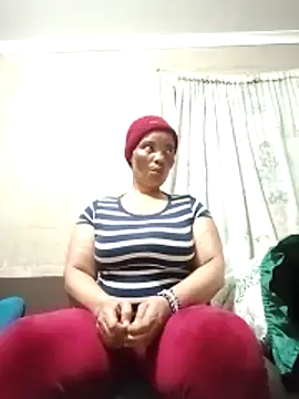 Snapshot of JennyFawxxx chatting on 18, 12, 2025 JennyFawxxx online show from 18, 12, 2025