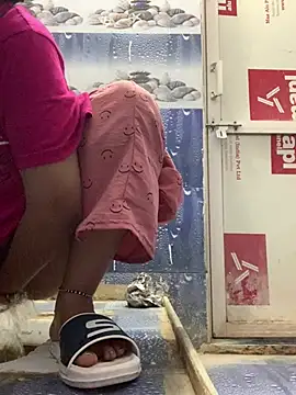 missmisha01 online show from 15, 4, 2026