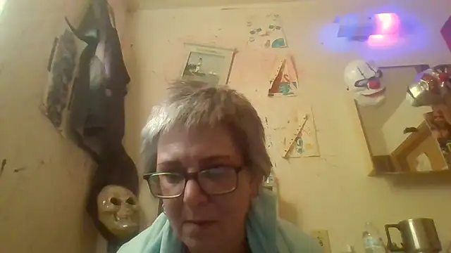 becky1111 online show from 12, 4, 2026