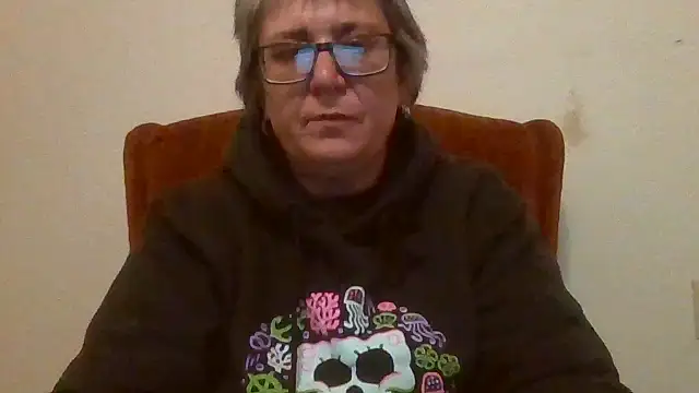 becky1111 online show from 23, 4, 2026