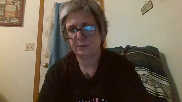 becky1111 online show from 3, 5, 2026